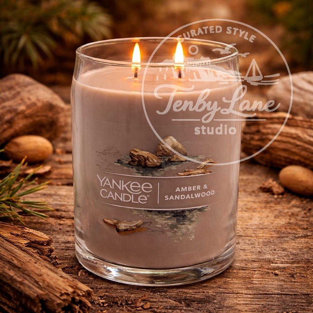 Yankee Candle Amber & Sandalwood 20oz Large Tumbler Dual Wick Warm Wood Scent - Picture 3 of 3
